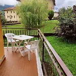 La Casa Di Nonna Mimi * אבאדיה לריאנה